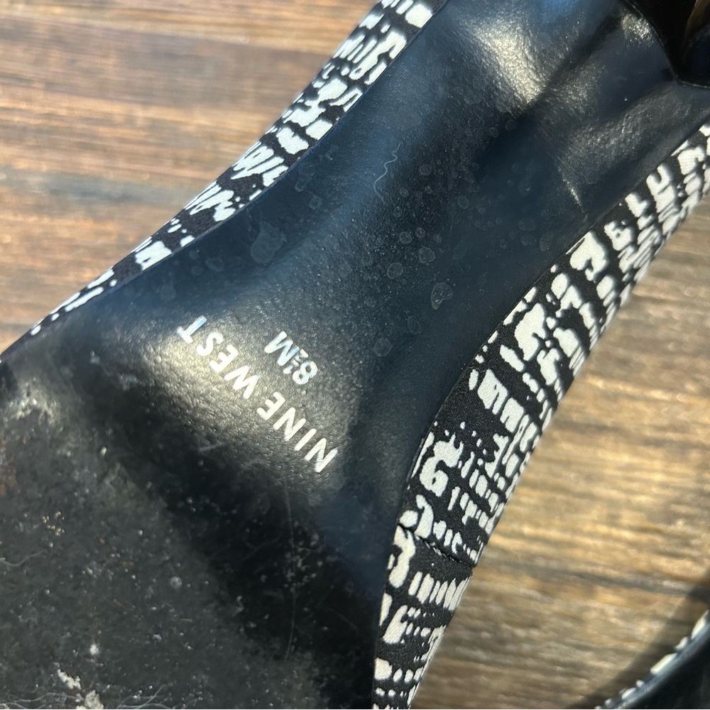 Nine West Black & White Graphic Print Heels - Size 8.5M - Picture 13 of 16